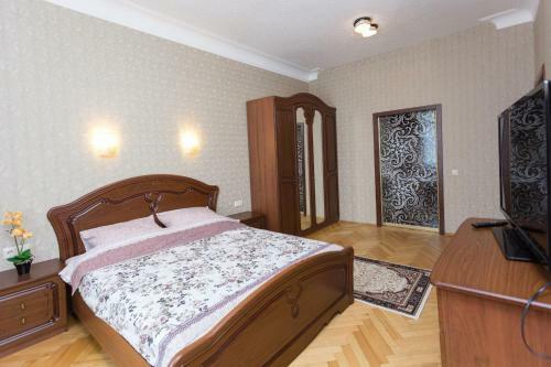 Apartment On Niezalie?nasci 55