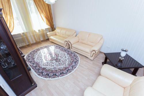 Apartment On Lomonosova