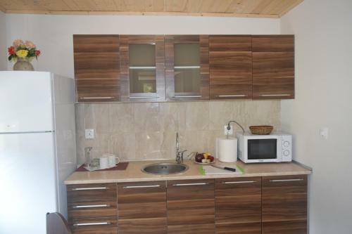 Hostal Koshov Guest House