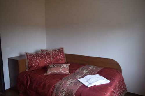 Hostal Koshov Guest House