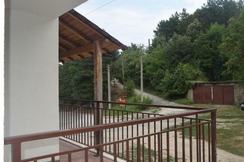 Hostal Koshov Guest House