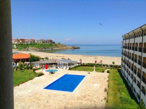 Menada Regina Mare Apartments