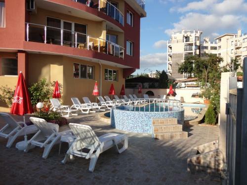 Sunny Flower Hotel