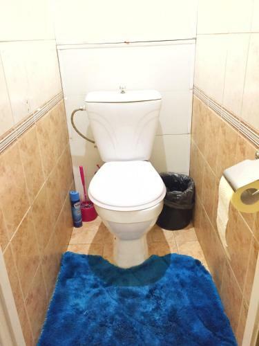 Hostal Guest House Top Aparts