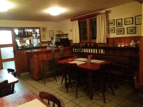 Hostal Guest House Sema