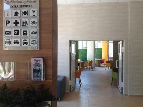 Aparthotel Admiral Plaza Hotel