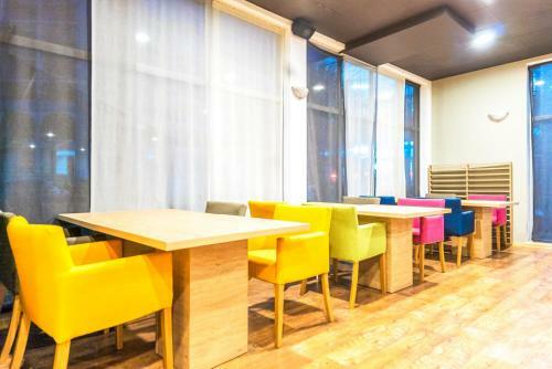 Aparthotel Admiral Plaza Hotel