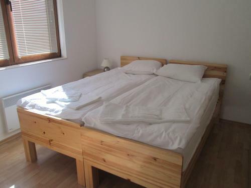 Bondis Alexander Services Apartments