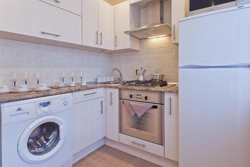 4 Rooms Apartment On Surhanava