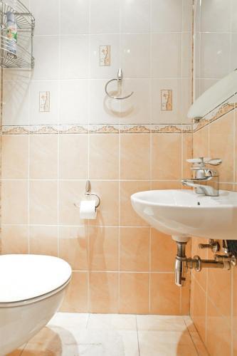 4 Rooms Apartment On Surhanava