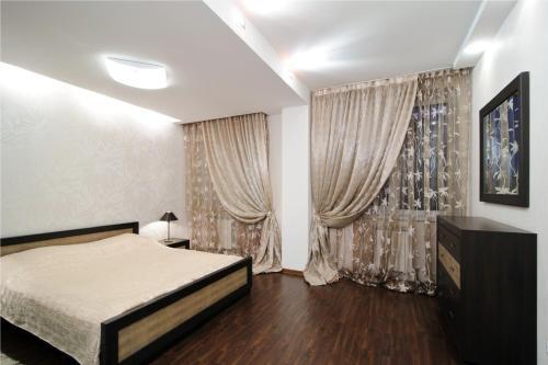4 Rooms Apartment On Surhanava