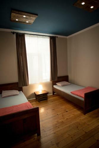 Hostal Canape Connection Guest House