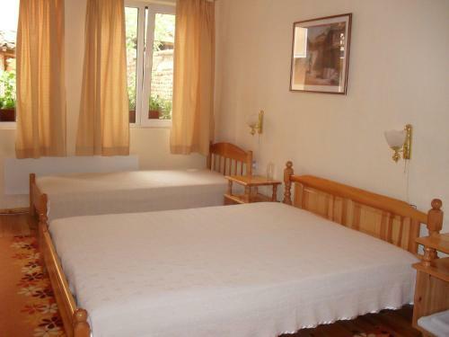 Hostal Guest House Stela
