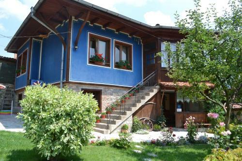 Hostal Guest House Stela