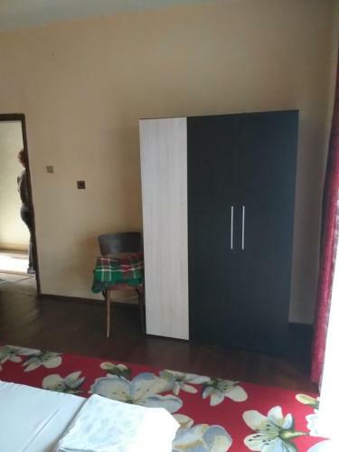 Hostal Apartment Lachevi