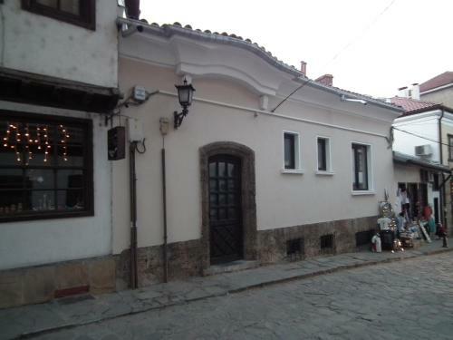 Hostal Lion Guest House
