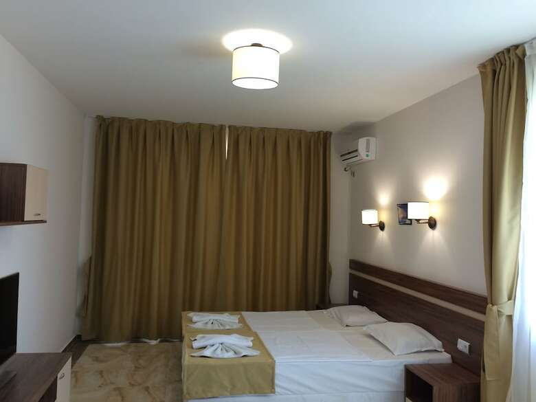 Aparthotel Palm Residence Deluxe Studios