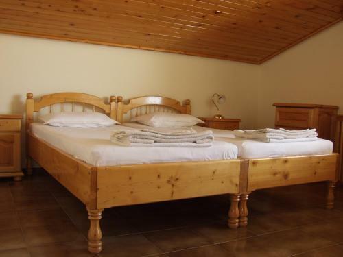 Hostal T&d Guesthouse Suites