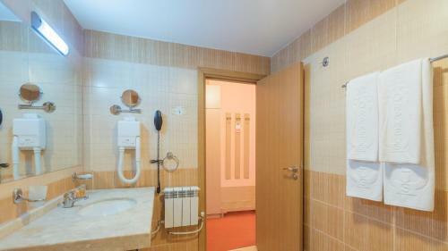 Hotel Orpheus - Casino And Spa