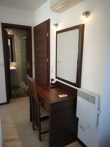 Marina City Aparthotel