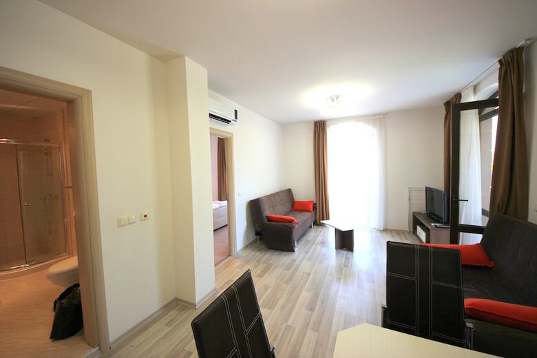 Menada Tarsis Apartments