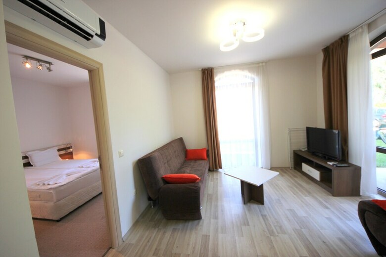 Menada Tarsis Apartments