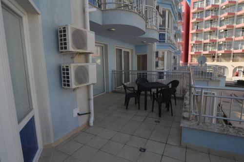 Sunny Dream Family Apartments