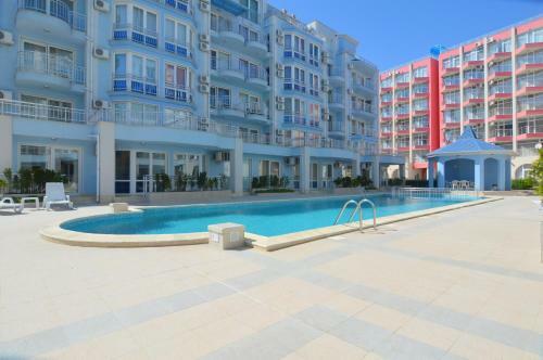 Sunny Dream Family Apartments