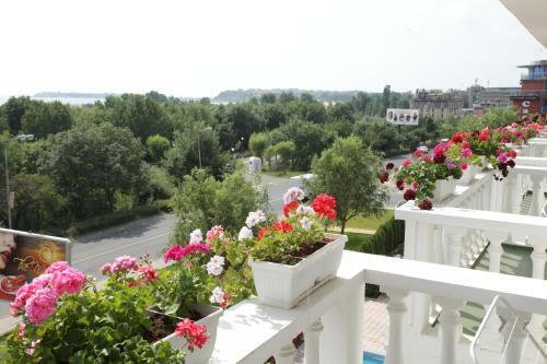 Hotel Zaara