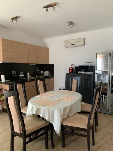 Holiday Apartments Lozenets
