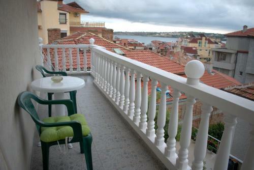 Hostal Exotic Guest House