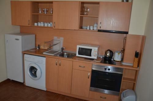 Single Private Apartments In Marina View Fort Beach