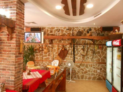 Tomi Family Apartments