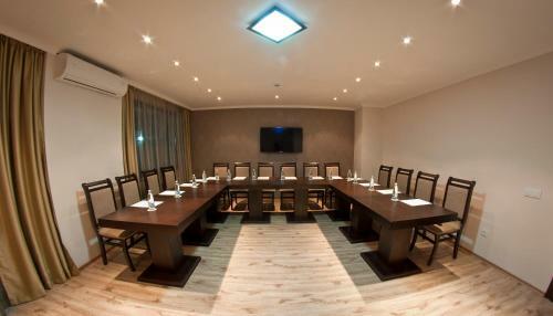 Enira Spa Hotel
