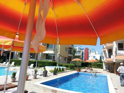 Menada Sea Regal Apartment