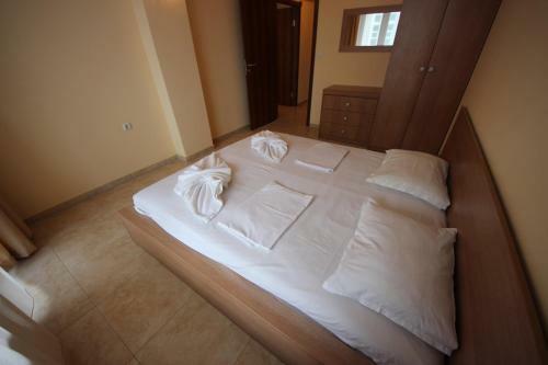Menada Sea Regal Apartment
