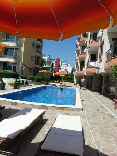 Menada Sea Regal Apartment