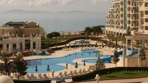 Apartment Pomorie Paradise