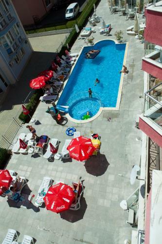 Aparthotel Mirena Rose Garden Family Studio