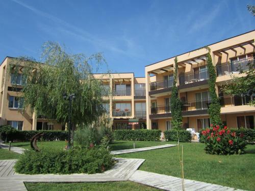 Sozopoli Hills Apartments