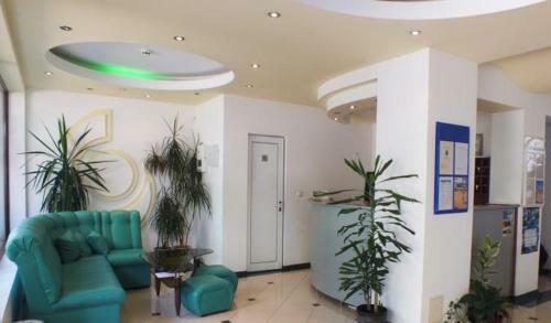 Hotel Opal