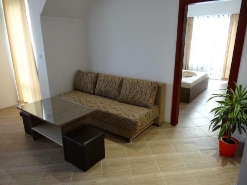 Hostal Guesthouse Kamelia