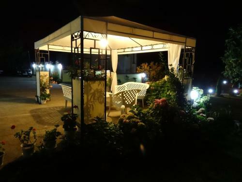 Hostal Guesthouse Kamelia