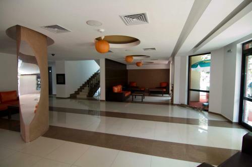 Salena Plaza Hotel