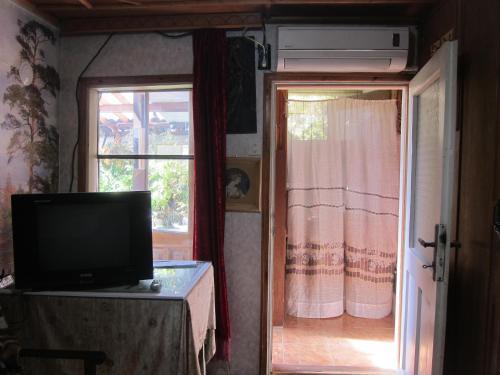 Hostal Diana Guesthouse