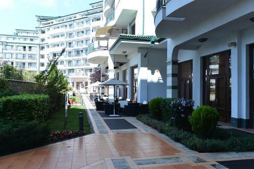 Apartamento Private Studio In Emerald Beach Resort