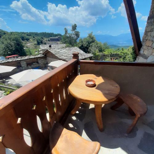Hostal Skenderovata House