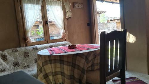Hostal Skenderovata House