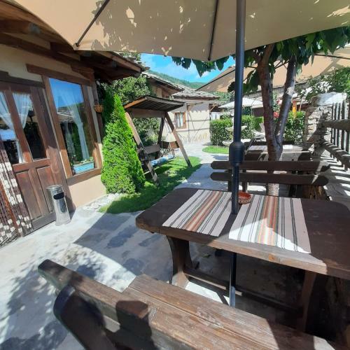 Hostal Skenderovata House
