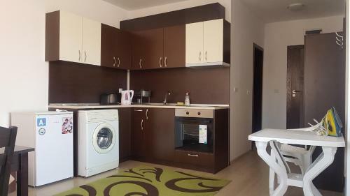 Villa Victory Apartments